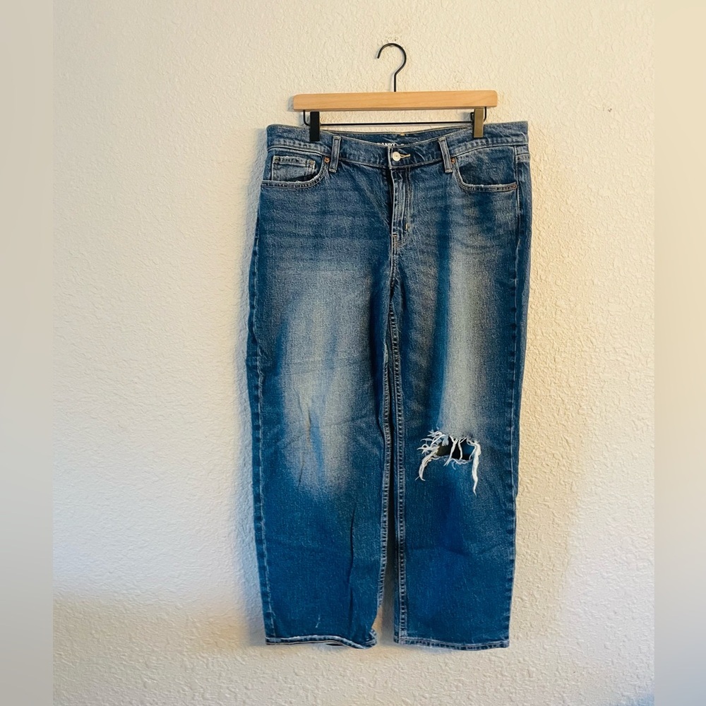 Old Navy Mid-Rise Boyfriend Loose Jeans